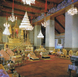 Amarinwinitchai Throne in the Grand Palace