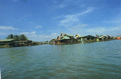 Floating  House